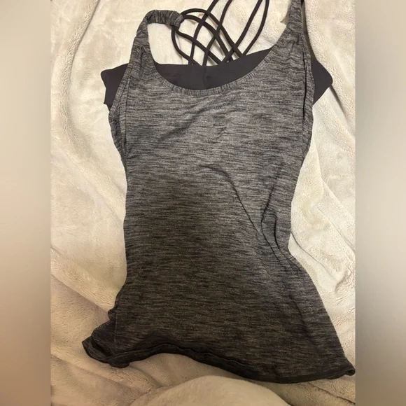 Lululemon Gray Strappy Tank Top vintage - Picture 2 of 3